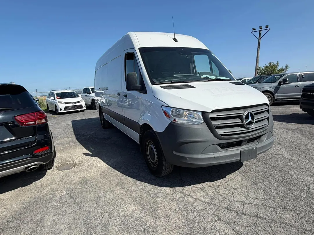 Mercedes-Benz Sprinter Cargo Van 2022 à vendre - photo 1