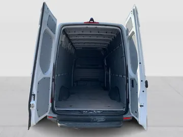 2022 Mercedes-Benz Sprinter Cargo Van - image 11