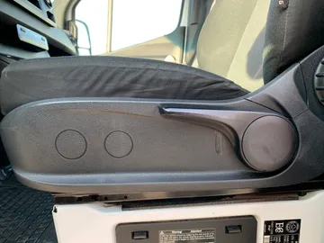 2022 Mercedes-Benz Sprinter Cargo Van - image 16