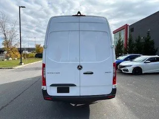 2022 Mercedes-Benz Sprinter Cargo Van - image 6