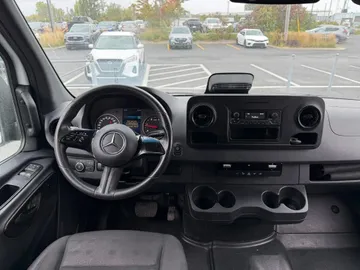 2025 Mercedes-Benz Sprinter Cargo Van - image 9