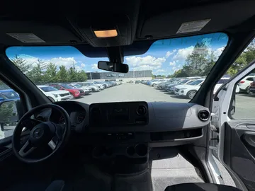2024 Mercedes-Benz Sprinter Cargo Van - image 8