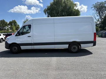 2024 Mercedes-Benz Sprinter Cargo Van - image 4