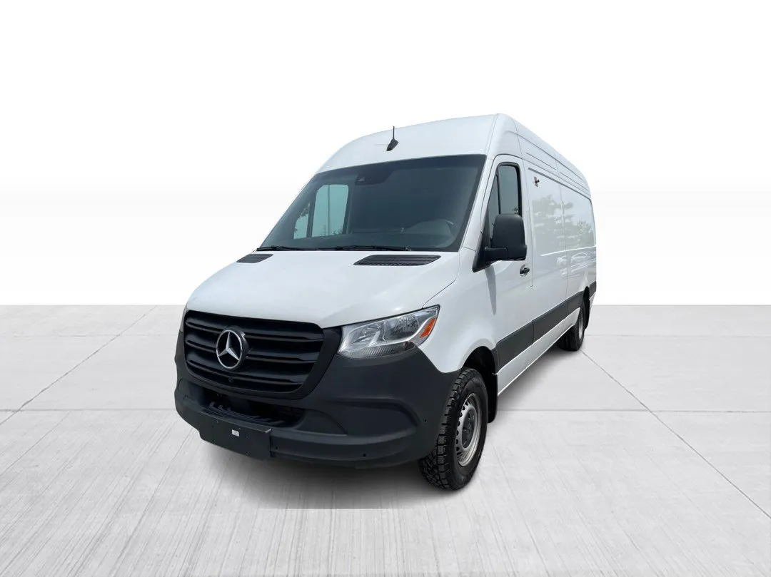 2024 Mercedes-Benz Sprinter Cargo Van — photo 4