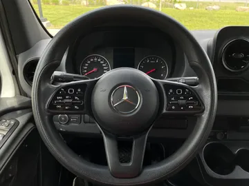 2024 Mercedes-Benz Sprinter Cargo Van - image 14