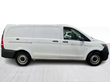 2023 Mercedes-Benz Metris Cargo Van - image 2