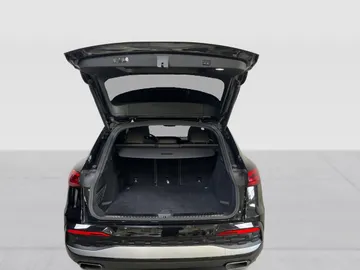 2025 Audi Q5 - image 14