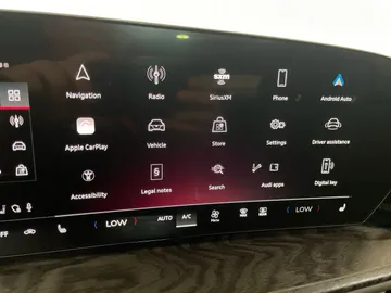 2025 Audi Q5 - image 8
