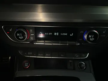 2023 Audi SQ5 Sportback - image 24