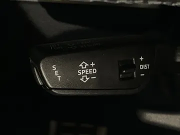 2023 Audi SQ5 Sportback - image 29