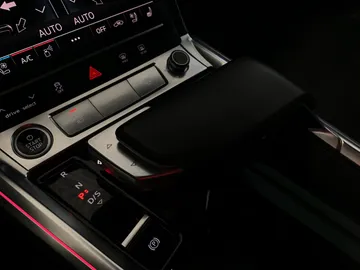 2022 Audi E-tron Sportback - image 37