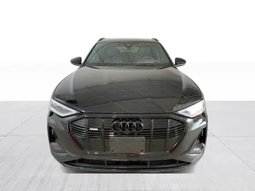 2022 Audi E-tron Sportback - image 2