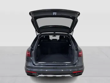 2023 Audi A4 allroad - image 14
