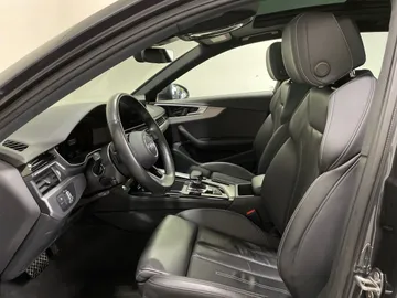 2023 Audi A4 allroad - image 3