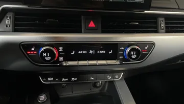 2023 Audi A4 allroad - image 26
