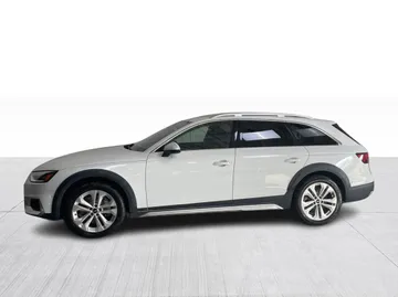 2023 Audi A4 allroad - image 11