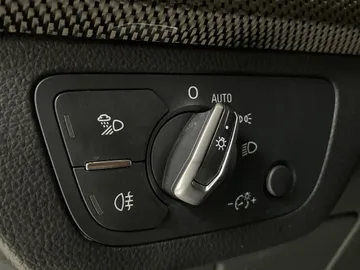 2018 Audi SQ5 - image 20