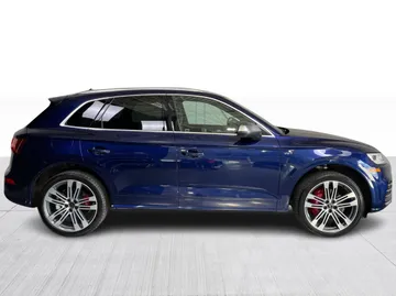 2018 Audi SQ5 - image 2