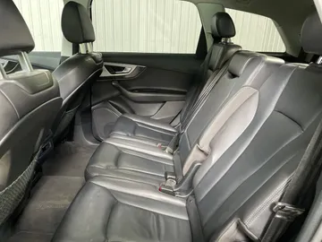 2019 Audi Q7 - image 15