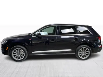 2019 Audi Q7 - image 10