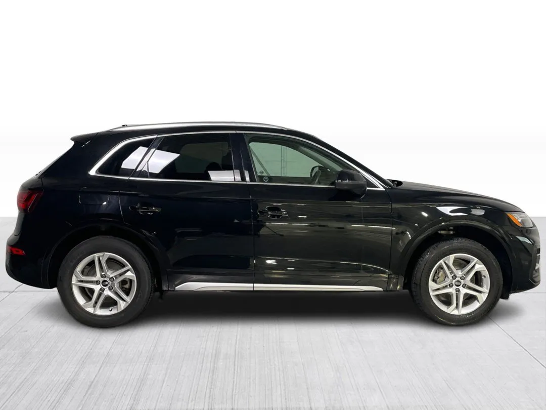 2022 Audi Q5 — photo 2