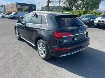 2022 Audi Q5 - image 6