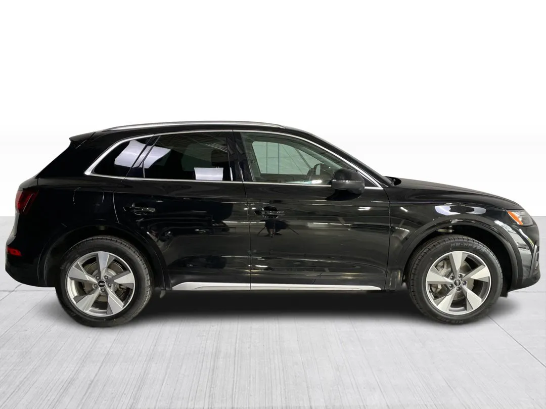 2022 Audi Q5 — photo 2