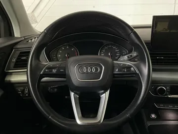 2022 Audi Q5 - image 18