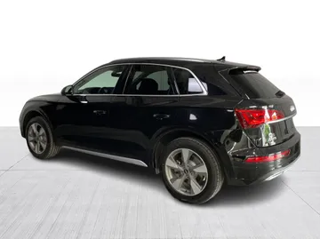 2022 Audi Q5 - image 11
