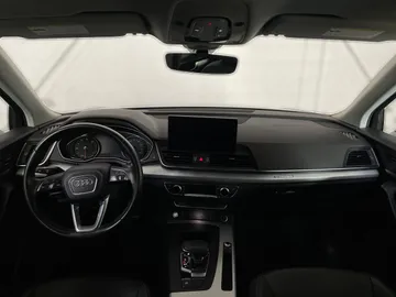 2022 Audi Q5 - image 4