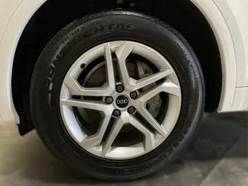 2021 Audi Q5 - image 7
