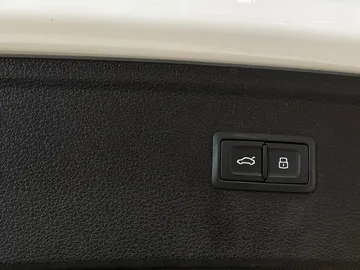 2021 Audi Q5 - image 33