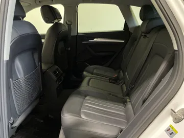2021 Audi Q5 - image 16