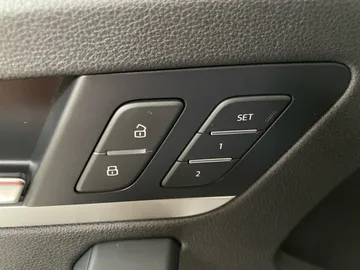 2022 Audi Q5 - image 20