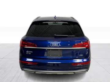 2022 Audi Q5 - image 12