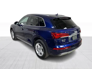 2022 Audi Q5 - image 11