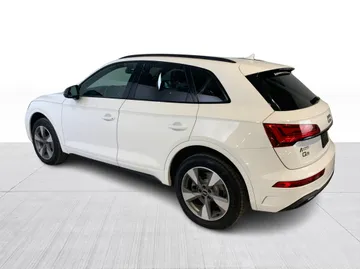 2023 Audi Q5 - image 6
