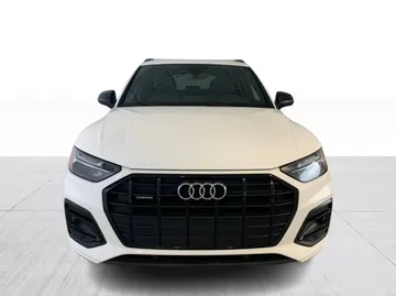 2023 Audi Q5 - image 2