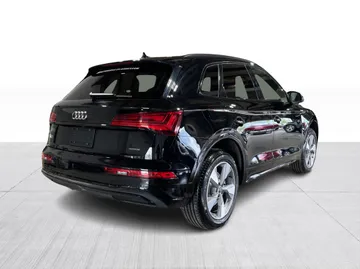 2023 Audi Q5 - image 14