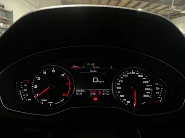 2023 Audi Q5 - image 16