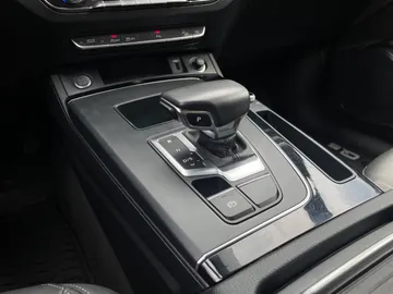 2023 Audi Q5 - image 28