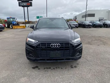 2023 Audi Q5 - image 2