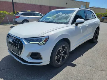 2022 Audi Q3 - image 3