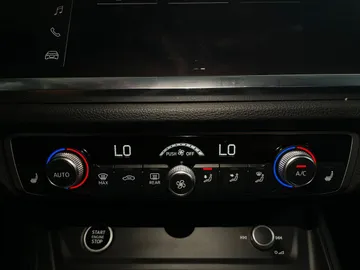 2022 Audi Q3 - image 23