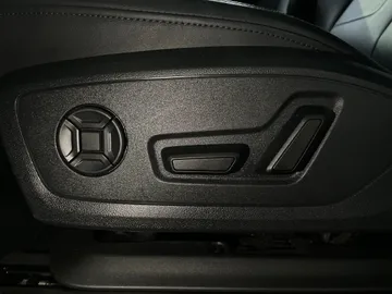 2022 Audi Q3 - image 20
