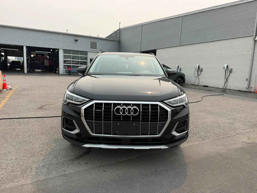 2021 Audi Q3 — photo 2