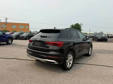 2021 Audi Q3 - image 9