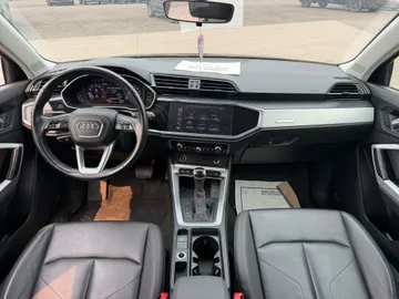 2021 Audi Q3 - image 13
