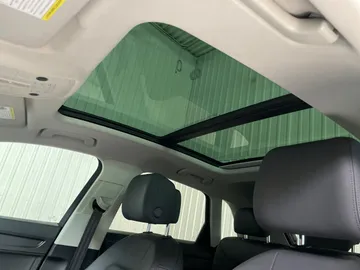 2021 Audi Q3 - image 6
