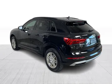 2021 Audi Q3 - image 12